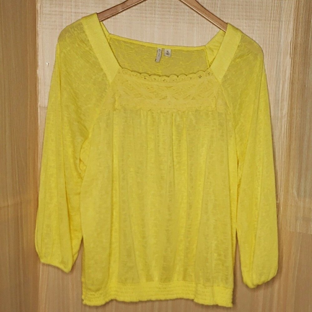 Est. 1946 yellow Knit 3/4 Balloon Sleeve Top XL